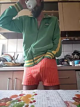 Snapshot of vulpe8400 chatting on December 2025 11:51:01 AM vulpe8400 online show from December 2025 11:51:01 AM