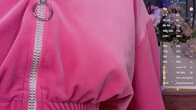 Snapshot of jenny_bunny_ chatting on January 2025 07:31:02 AM jenny bunny online show from January 2025 07:31:02 AM