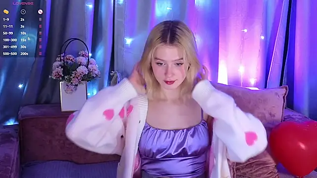 Snapshot of jenny_bunny_ chatting on February 2025 07:37:02 AM jenny bunny online show from February 2025 07:37:02 AM