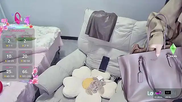 Feifei-cn online show from October 2025 12:22:02 AM