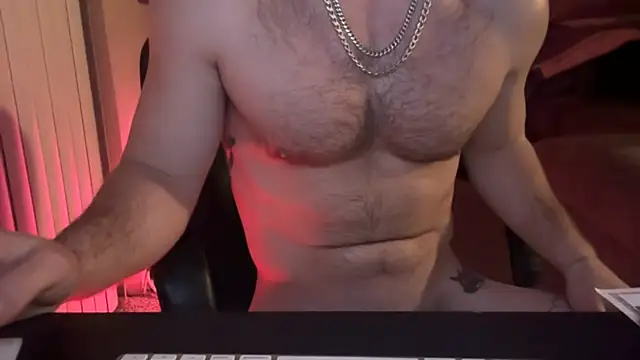 Snapshot of skrtlomainee chatting on March 2026 02:50:01 AM skrtlomainee online show from March 2026 02:50:01 AM