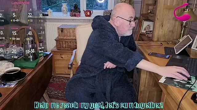 Adamdaddybear online show from January 2026 08:17:01 AM