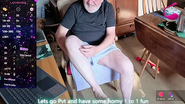 Adamdaddybear online show from July 2026 07:28:02 AM
