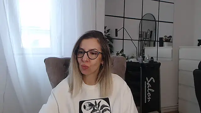 SukyGirl online show from January 2025 08:31:02 AM