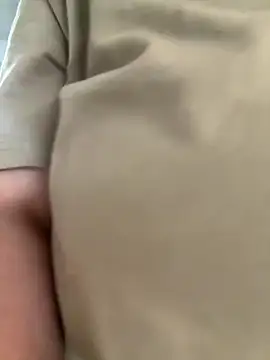 Sweetleeahxx online show from November 2025 02:51:01 PM