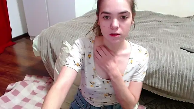 Snapshot of SallyMkn chatting on December 2024 04:29:02 PM SallyMkn online show from December 2024 04:29:02 PM