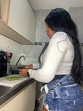 IvyBliss8 online show from April 2026 08:55:01 PM