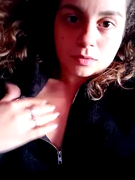 ItalianiMuli online show from December 2024 03:15:01 PM