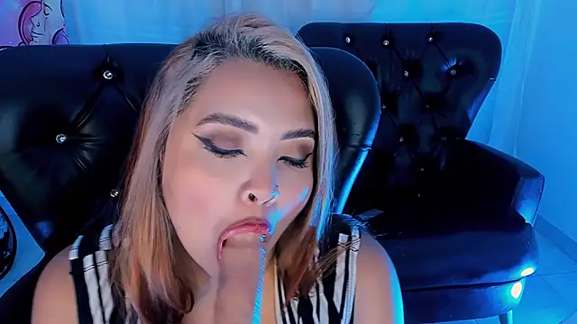 Snapshot of Agatha_humidity chatting on January 2025 07:42:01 AM Agatha humidity online show from January 2025 07:42:01 AM