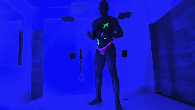 Latrellx7 online show from December 2024 12:03:01 PM