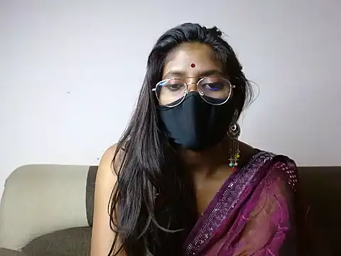 Snapshot of miss_sona27 chatting on January 2025 10:11:02 PM miss sona27 online show from January 2025 10:11:02 PM