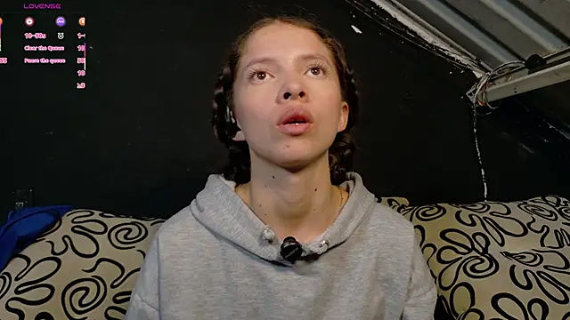 sweetdam12 online show from October 2025 08:14:02 PM