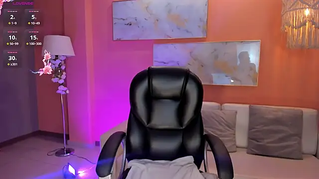 CarlaSmithX online show from March 2025 04:15:02 AM