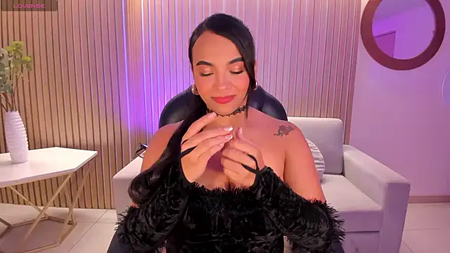 CarlaSmithX online show from September 2025 03:39:02 AM