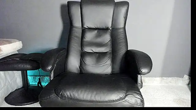 Brock hurn1 online show from October 2025 02:03:02 AM