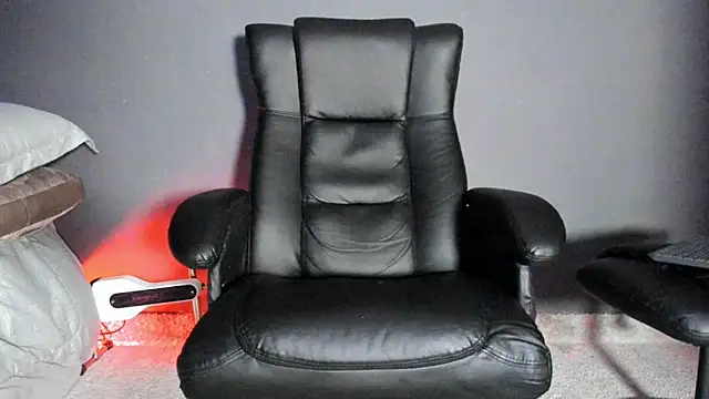 Snapshot of Brock_hurn1 chatting on December 2025 12:52:02 AM Brock hurn1 online show from December 2025 12:52:02 AM