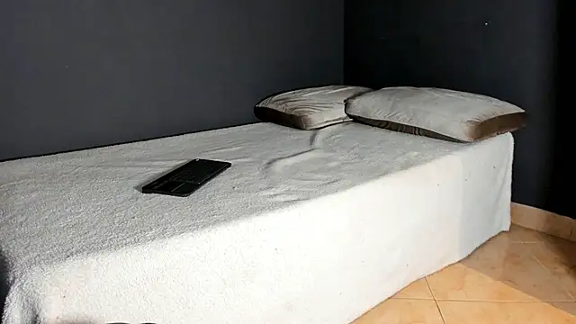 Snapshot of Brock_hurn1 chatting on December 2025 12:06:01 AM Brock hurn1 online show from December 2025 12:06:01 AM