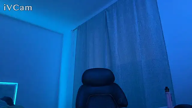 Naitsirc- online show from September 2025 11:17:02 PM