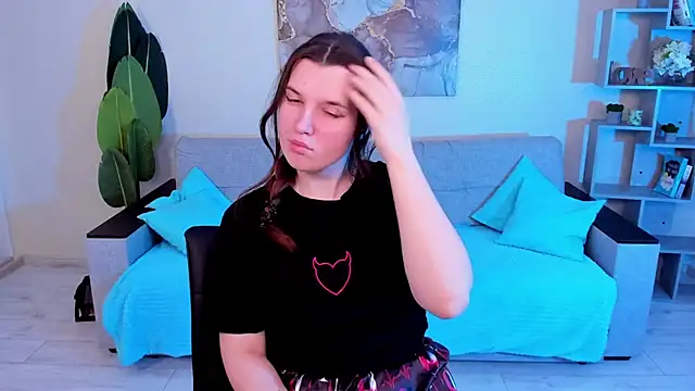 Snapshot of BonneyLove chatting on March 2025 05:36:02 PM BonneyLove online show from March 2025 05:36:02 PM