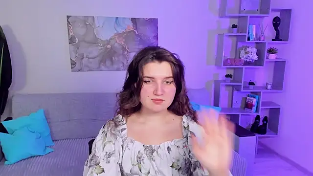 Snapshot of BonneyLove chatting on February 2026 06:58:01 PM BonneyLove online show from February 2026 06:58:01 PM