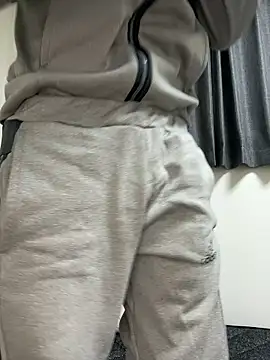 Snapshot of onimakura chatting on February 2026 12:27:01 PM onimakura online show from February 2026 12:27:01 PM