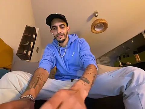 Rebeu313 online show from December 2024 12:48:02 AM