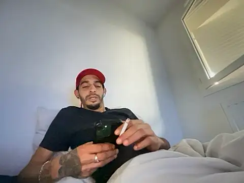 Rebeu313 online show from November 2025 09:52:01 AM