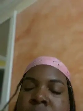 Snapshot of Alexa_paytom1 chatting on January 2025 12:19:02 AM Alexa paytom1 online show from January 2025 12:19:02 AM