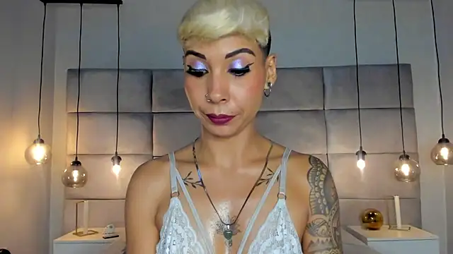 MiaMorgan  online show from January 2025 05:33:01 PM