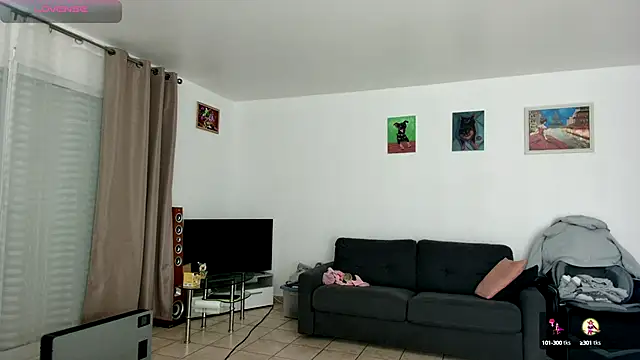 Snapshot of YOUR_ELENA chatting on January 2025 05:33:02 PM YOUR ELENA online show from January 2025 05:33:02 PM