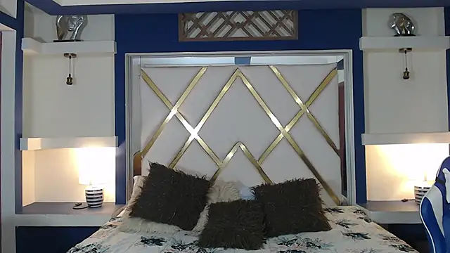 Perla prg online show from January 2025 05:24:01 PM