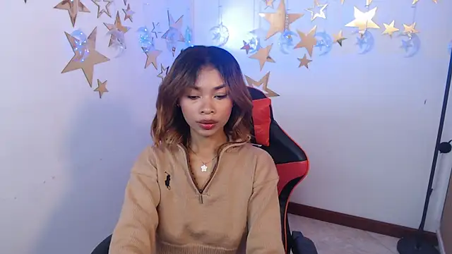 Perla prg online show from October 2025 09:03:02 PM