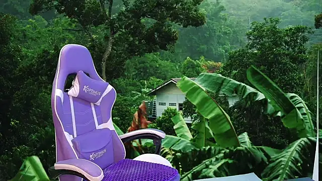 Snapshot of Dolce--Mia---Bianchi__07 chatting on January 2025 01:48:01 AM Dolce--Mia---Bianchi 07 online show from January 2025 01:48:01 AM