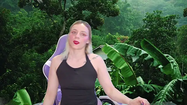 Snapshot of Dolce--Mia---Bianchi__07 chatting on January 2025 11:29:01 PM Dolce--Mia---Bianchi 07 online show from January 2025 11:29:01 PM