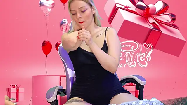 Snapshot of Dolce--Mia---Bianchi__07 chatting on February 2025 03:31:01 AM Dolce--Mia---Bianchi 07 online show from February 2025 03:31:01 AM