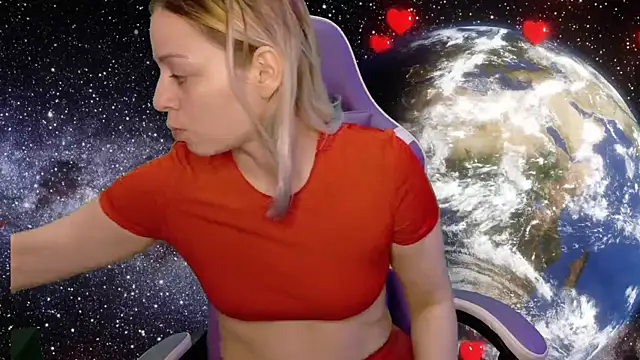 Snapshot of Dolce--Mia---Bianchi__07 chatting on February 2025 02:07:01 AM Dolce--Mia---Bianchi 07 online show from February 2025 02:07:01 AM