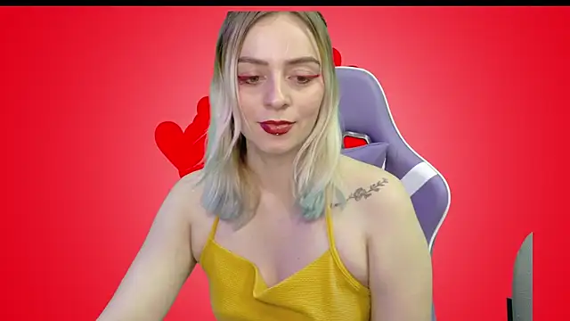 Snapshot of Dolce--Mia---Bianchi__07 chatting on February 2025 04:57:02 AM Dolce--Mia---Bianchi 07 online show from February 2025 04:57:02 AM