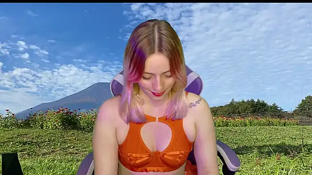 Snapshot of Dolce--Mia---Bianchi__07 chatting on March 2025 08:02:02 AM Dolce--Mia---Bianchi 07 online show from March 2025 08:02:02 AM