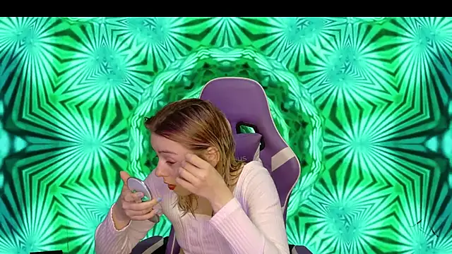 Snapshot of Dolce--Mia---Bianchi__07 chatting on March 2025 06:19:02 AM Dolce--Mia---Bianchi 07 online show from March 2025 06:19:02 AM