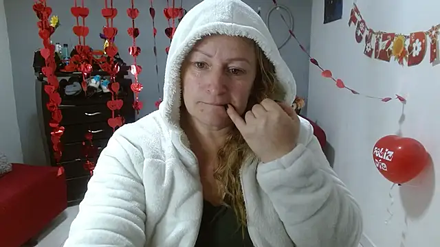 emperabigbootybigass online show from February 2025 12:11:01 PM