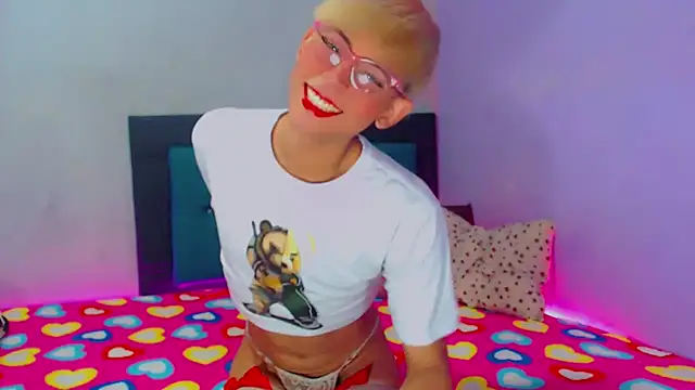 Snapshot of aidaathh chatting on March 2025 03:12:02 AM aidaathh online show from March 2025 03:12:02 AM