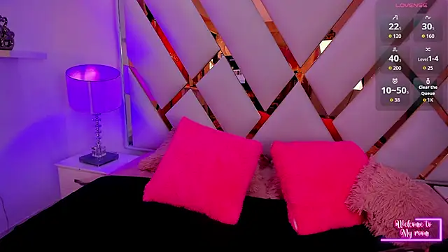 Snapshot of samy__milf chatting on November 2025 07:15:01 PM samy milf online show from November 2025 07:15:01 PM