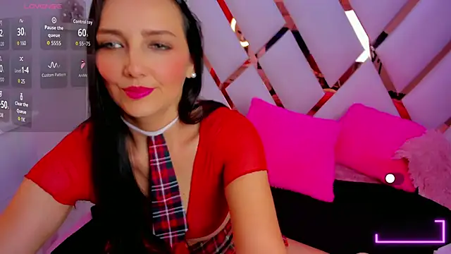 Snapshot of samy__milf chatting on November 2025 07:47:01 PM samy milf online show from November 2025 07:47:01 PM