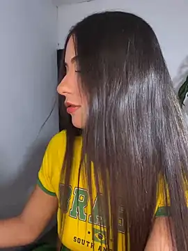 Emily Clark1 online show from May 2026 04:20:01 AM