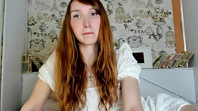 Snapshot of LisaIcon chatting on February 2026 03:40:02 AM LisaIcon online show from February 2026 03:40:02 AM