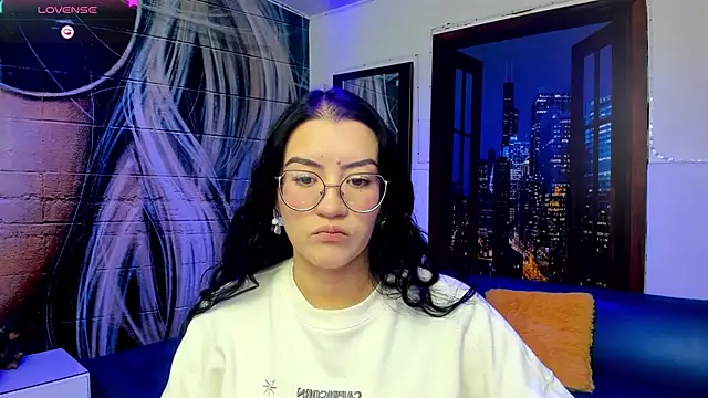 Violetaa diazz online show from February 2025 09:04:02 PM