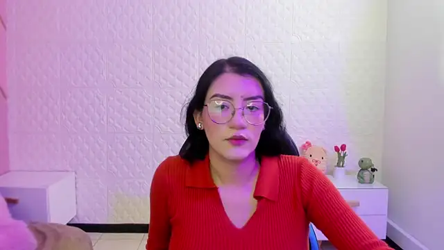 Violetaa diazz online show from May 2026 09:21:01 PM