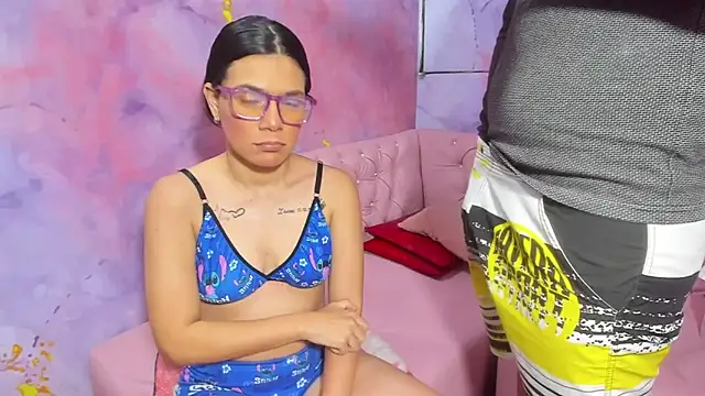 Snapshot of Living_room chatting on March 2025 03:18:02 AM Living room online show from March 2025 03:18:02 AM