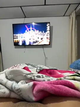 ANYLU19 online show from May 2026 03:46:01 AM