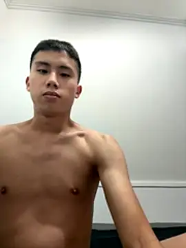 Benson18y online show from October 2025 10:26:02 PM